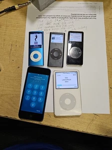 Restposten 5 x gemischte Apple iPods - funktionstüchtig OK-A1136/A1574/A1285/A1199/A1137. - Bild 1 von 18