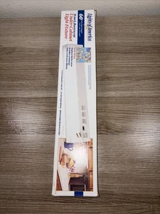 Lights of America Under Cabinet Fixture 18” M# 7000 Hideaway Cord 15 Watt NOS - Picture 1 of 11