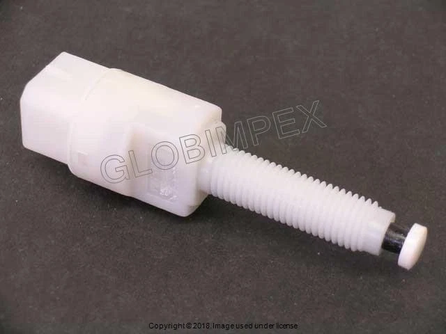 Interruptor de luz de freno Febi Bilstein AUDI/VW A4 A6 A8 QUATTRO S4 S6 S8 (1995-2003) Foto 1 de 1