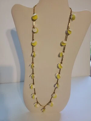 Necklace 29" Long Yellow White Beads Clusters Gold Tone Links  — 第 1/4 张图片