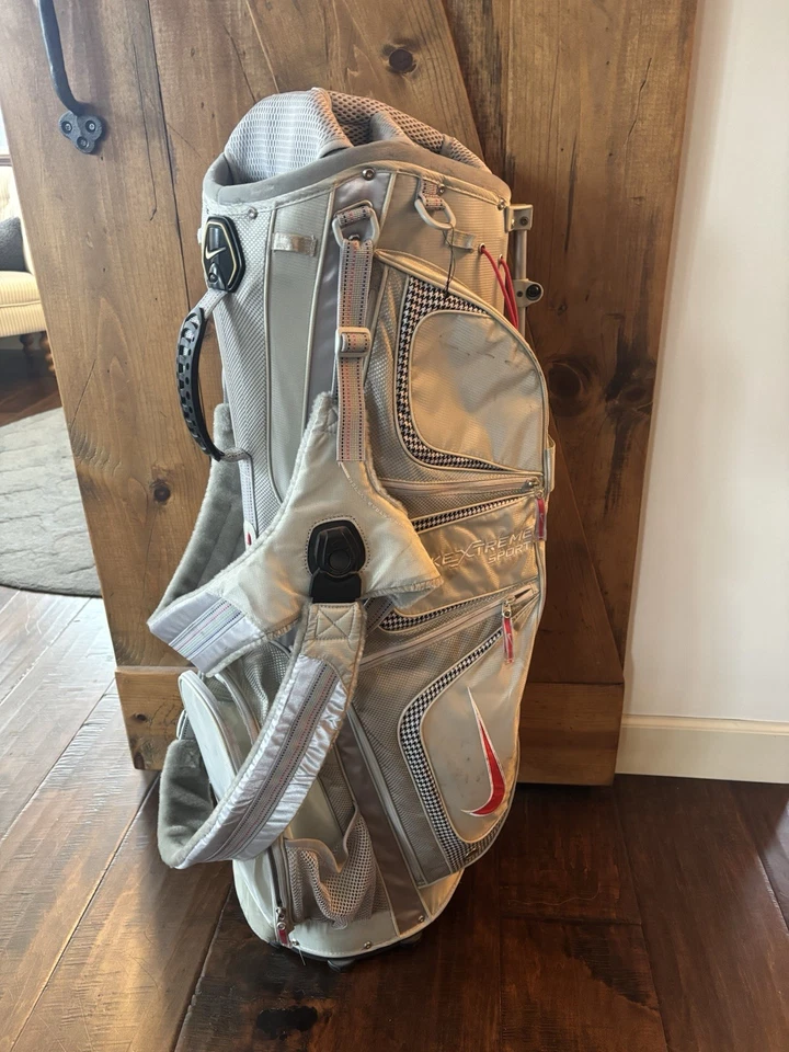 Nike Extreme Sport Women’s Stand Golf Bag 8 Way Divider Excellent! - Image 1 of 4