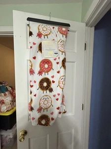 NWT Deborah Connolly Donut Sweets Love Hearts Throw Blanket 50"x70" - Picture 1 of 3