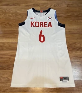CAMISETA DE JUGADOR DE BALONCESTO NIKE COREA DEL SUR YANG D G #6 CMB - Imagen 1 de 4