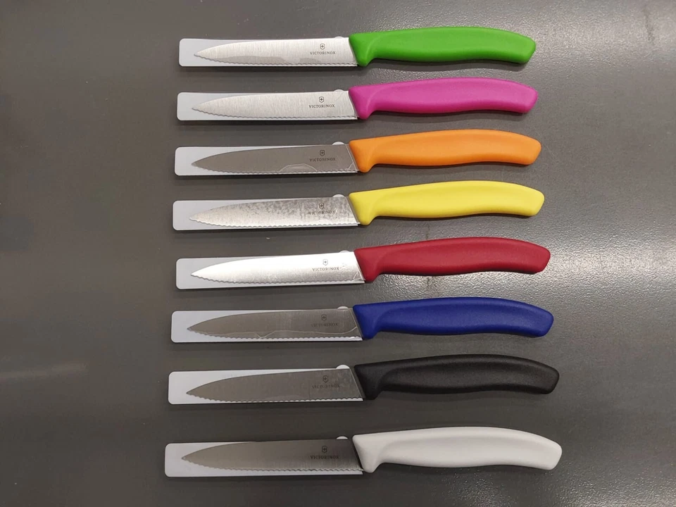 Faca de aparar de cozinha VICTORINOX feita na Suíça lâmina de 4 polegadas - serrilhada com ponta - Imagem 1 de 1