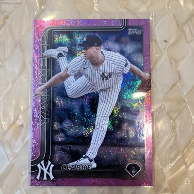 2025 Topps Series 2 Clarke Schmidt #395 Purple Foil - Image 1 of 2