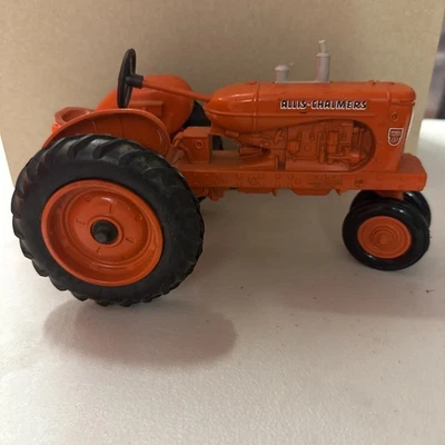 Ertl Allis Chalmers WD-45 Tractor Dealer Special Ed made USA 1/16 No Box 1985 - Image 1 of 4