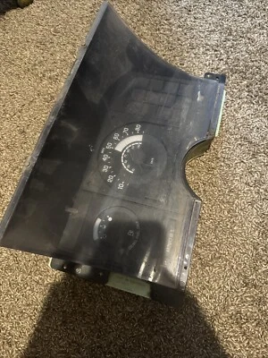 1988 - 1991 Chevrolet C1500 Speedometer Gauge Cluster Part Number 25079681 - Image 1 of 4
