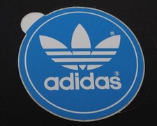adidas zeichen bunt