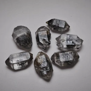 18g/7pcs 18-20mm Black Phantom Herkimer Diamond Quartz Crystal Healing 4997 - Picture 1 of 7