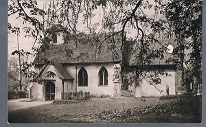 Postcard UNIDENTIFIED UNKNOWN CHURCH C1930'S RP TYPE PRINT - Picture 1 of 2