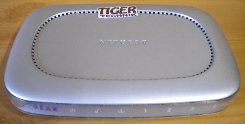 Netgear RP614v2 Cable DSL Web Safe Router Gateway 4x Port* nw437 - Bild 1 von 1