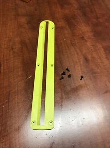 Conjunto de placa de garganta de inserción de pieza OEM para sierra ingleteadora compuesta deslizante Ryobi TSS103 10" - Imagen 1 de 7