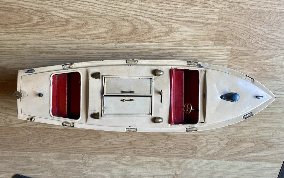 Vintage Lionel Craft Toy Tin Wind Up Boat Works! - Image 1 of 4