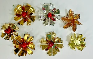 Vintage Tin Can Tramp Art Christmas Ornaments Set of 7 Snowflakes 4" - Picture 1 of 12