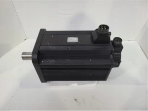 ♕♕♕  YASKAWA  SGMKS-44A5A2SX2 SERVO MOTOR 4.4kW 37.5A 200V UPS ♕♕♕ - Picture 1 of 2