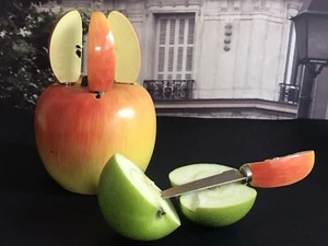 Vintage. SCHÖNES SCHWEDISCHES MODERNES SAGAFORM OBSTMESSER 4ER SET MIT APFELSTÄNDER 70er Jahre - Bild 1 von 15