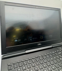 Dell Inspiron 15 7577 Gaming Laptop (i7 / Nvidia GTX 1060 / 16GB / 1TB / 512GB) - Picture 1 of 7