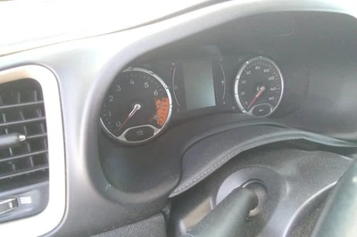 Jeep Renegade 2016 OE velocímetro calibre grupo 85 k millas Foto 1 de 4