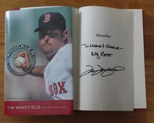 TIM WAKEFIELD signed KNUCKLER Boston Red Sox Book WORLD SERIES 2004 - 07 MARIE - Picture 1 of 3