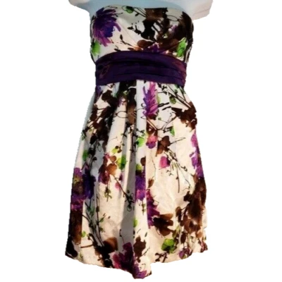 Vestido 3 desejos‎ bolso roxo profundo floral sem alças - Imagem 1 de 4