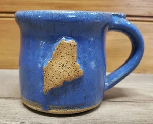 Tazza ceramica da campo inglese Studio Art Pottery in rilievo con poggiapollice Maine VG - Foto 1 di 10