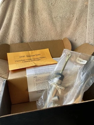 Cm39645 Dorman embrague cilindro maestro Jeep Comanche Cherokee Wagoneer 87-90 ¡NUEVO! Foto 1 de 2