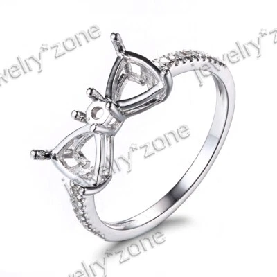 3-stone 10k White Gold 2.5mm Round 6x6mm Trillion Semi Mount Diamonds Fine Ring - Image 1 of 4