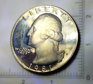 1981 S T2 GEORGE WASHINGTON PROOF QUARTER GETTING A RAINBOW COLOR. QT81S2 - Picture 1 of 2