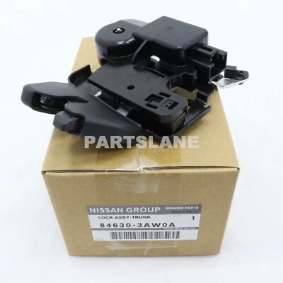 Cerradura tapa maletero original Nissan Almera Latio Sentra OEM 84630-3AW0A Foto 1 de 3