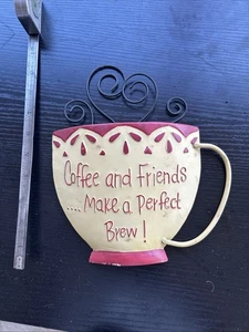 Arte de pared de metal Coffee and Friends 9"" - Imagen 1 de 3