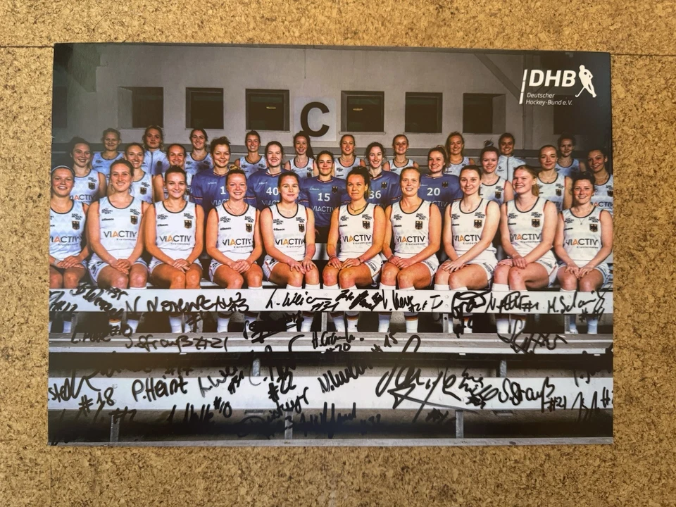 DHB Hockey Frauen Mannschaftskarte Handsigniert 2024 !!! RAR !!! - Bild 1 von 1