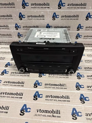1Z0035161N Skoda Octavia 2011 CD Radio - Bild 1 von 3