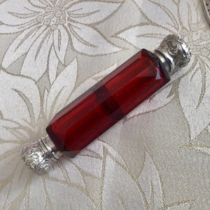 Victorian Ruby Glass Double Ended Scent and Smelling Salts Bottle, Sold As Seen. - Picture 1 of 12