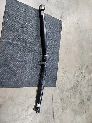 Eje de transmisión de hélice trasero 670008545 OEM Maserati Ghibli 2015 #0045 Foto 1 de 4