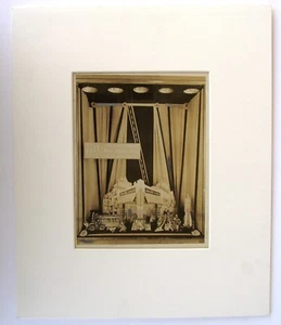 COCA COLA Photo of Window Display, Coca Cola Toy Store, circa 1929 - Picture 1 of 2