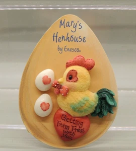 Vintage Enesco Earring Brooch Chicken Farm Mary Ryner-Nadig Pin Henhouse '96 NEW - Picture 1 of 9