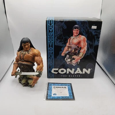 Dark Horse Deluxe Conan The SLAYER 杰弗里·斯科特 雕像 胸围 盒装 232/3500 — 第 1/4 张图片