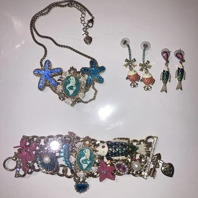 Betsey Johnson Under The Sea Collection Mermaid Charm Necklace, Chunky Bracelet - Image 1 of 4