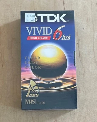 TDK VIVID Alto Grado 6 Horas VHS T-120 En Blanco Nuevo Sellado Nuevo de Lote Antiguo Medios Grabables Foto 1 de 4