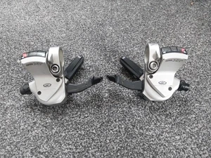 Shimano Deore XT 3x9 Speed Shifter Set SL-M750 Read Description Fully Working... - Picture 1 of 14