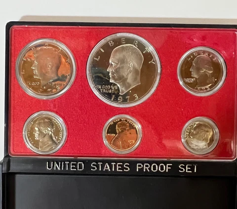 1973 US Mint Proof set w/ Kennedy Half- Black box - (OGP) 6 coins🔥WOW! Cover
