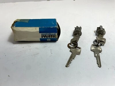 Chrysler Dodge Plymouth Newport New Yorker 1956-1968 bloqueo de encendido 2802477 nuevo en stock Foto 1 de 3