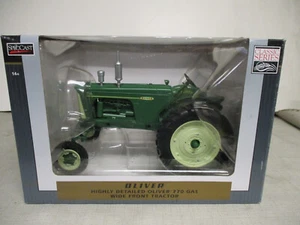 2014 SpecCast Model Oliver 770 Gas Toy Tractor "Classic Series" 1/16 Scale, NIB - Picture 1 of 7