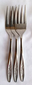 Superior Stainless Taiwan Salad Forks with Roses Set of 3 - Picture 1 of 3
