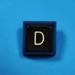 Genuine DEC VT100 terminal keyboard keycap - Letter D key - HTF - Picture 1 of 1