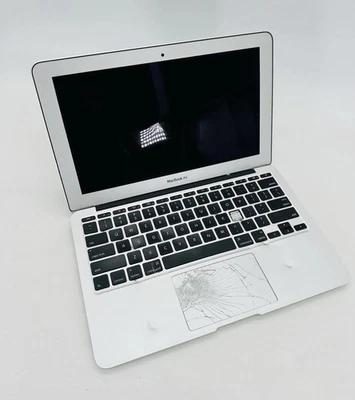 APPLE MACBOOK AIR A1370 11" 2010 Não Testado Desconhecido para Peças - Imagem 1 de 4