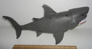 Animal Planet Great White Shark 16" Actionfigur 2021 - Bild 1 von 4