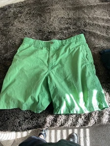 American Eagle Green Khaki Shorts 38 - Picture 1 of 8