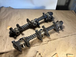 Ford 2.8L V6 rocker arm shaft pair - Picture 1 of 9