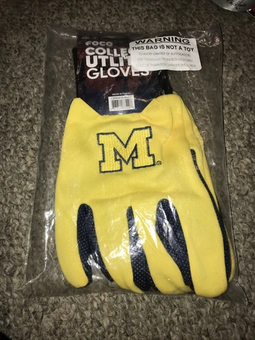 foco utility gloves Michigan wolverines Cover